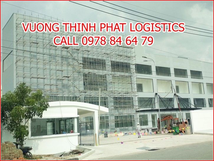 CHO THUÊ NHÀ XƯỞNG 4.500M2 GỒM CẢ KHO BÃI QUỐC LỘ 1A, QUẬN 12, GIÁ RẺ